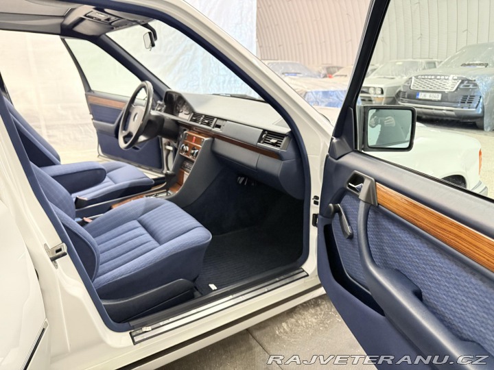 Mercedes-Benz E W124 1991