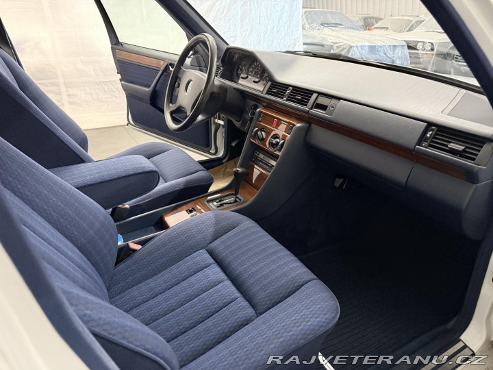Mercedes-Benz E W124 1991