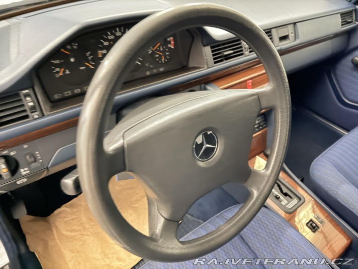 Mercedes-Benz E W124 1991