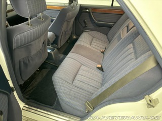 Mercedes-Benz E W124 1991