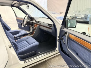 Mercedes-Benz E W124 1991