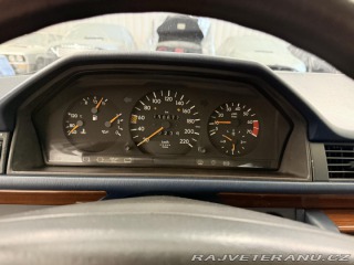 Mercedes-Benz E W124 1991