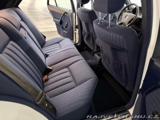 Mercedes-Benz E W124 1991