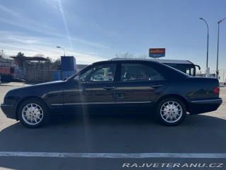 Mercedes-Benz 280 W210 2001