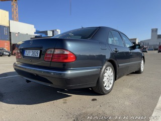 Mercedes-Benz 280 W210 2001