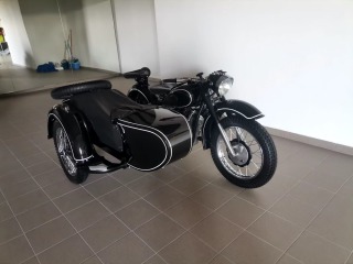 Dněpr K-750 