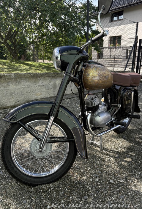 Jawa 150 352