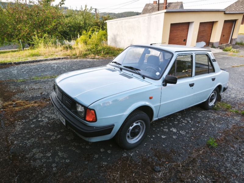 Škoda 105 L