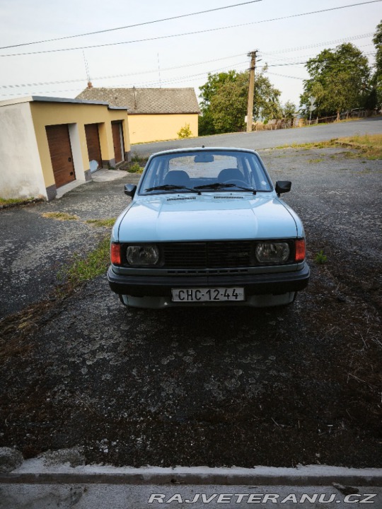 Škoda 105 L 1987
