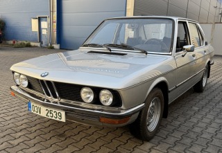 BMW 5 E12