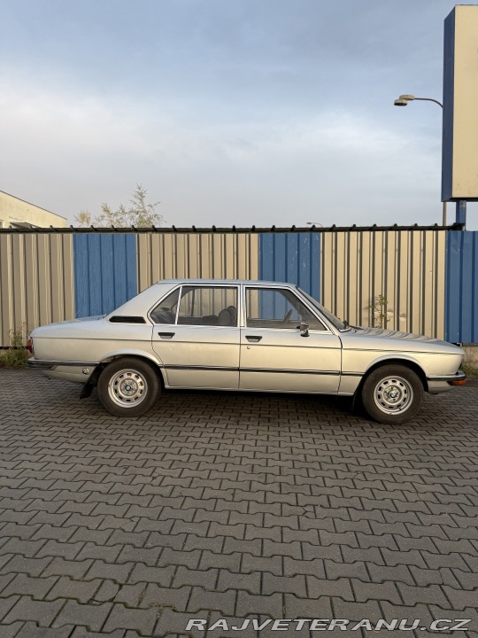 BMW 5 E12 1975