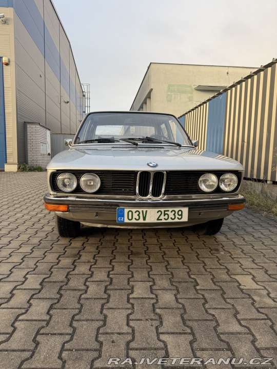 BMW 5 E12 1975