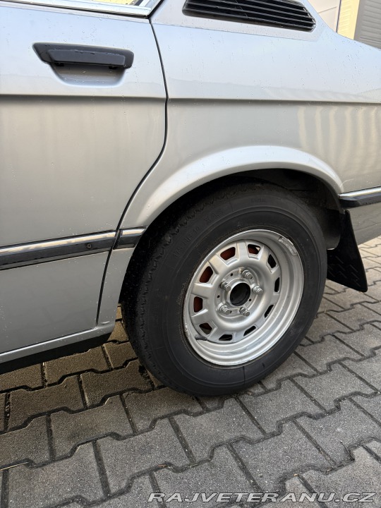 BMW 5 E12 1975