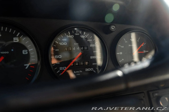 Porsche 911 Carrera 2, 964 1990