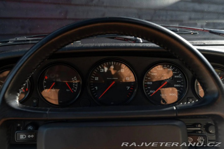 Porsche 911 Carrera 2, 964 1990
