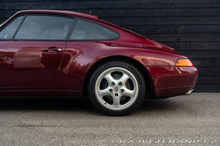 Porsche 911 993 Carrera 2 1995