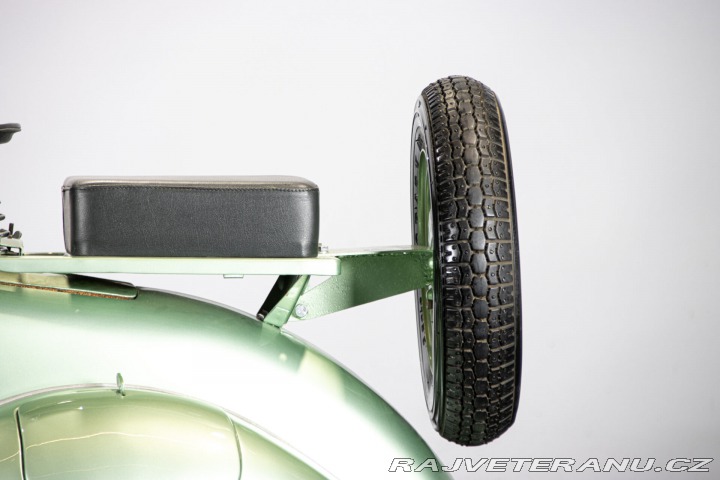 Piaggio Vespa 125 V31T 1952