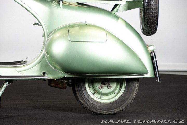 Piaggio Vespa 125 V31T 1952