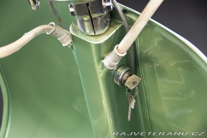 Piaggio Vespa 125 V31T 1952