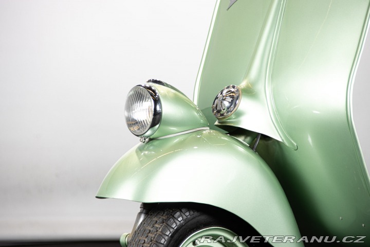 Piaggio Vespa 125 V31T 1952