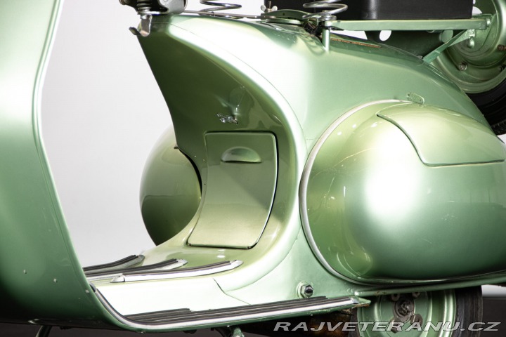 Piaggio Vespa 125 V31T 1952