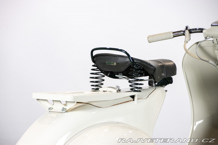 Piaggio Vespa 125 1956