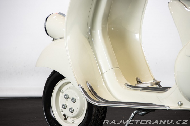 Piaggio Vespa 125 1956