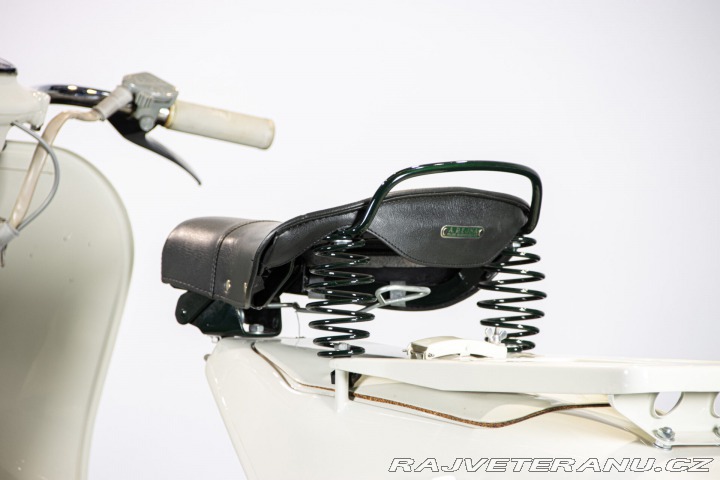 Piaggio Vespa 125 1956