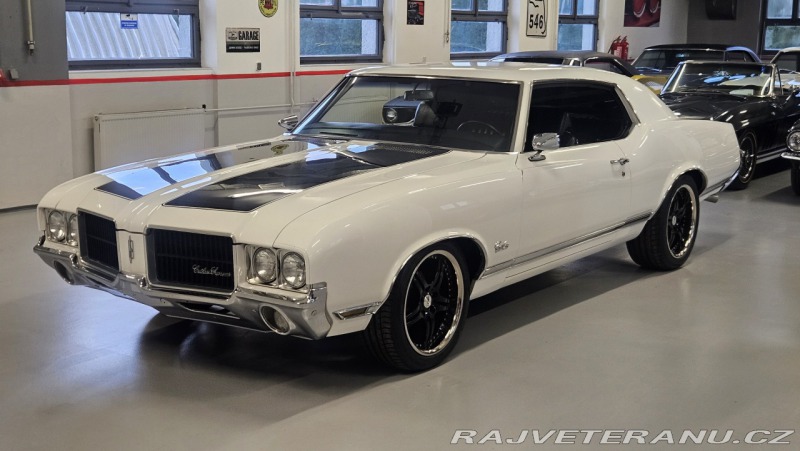 Oldsmobile Cutlass Supreme