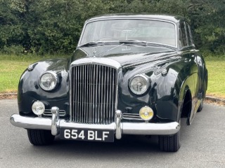 Bentley S1 1957