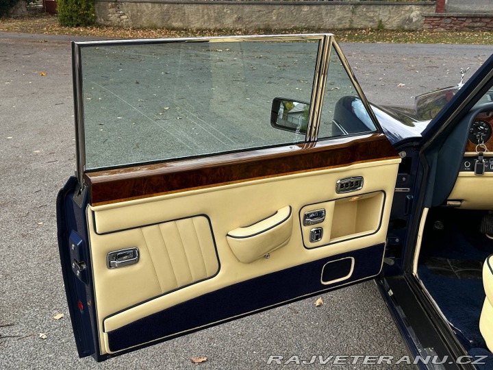 Rolls Royce Corniche  1989