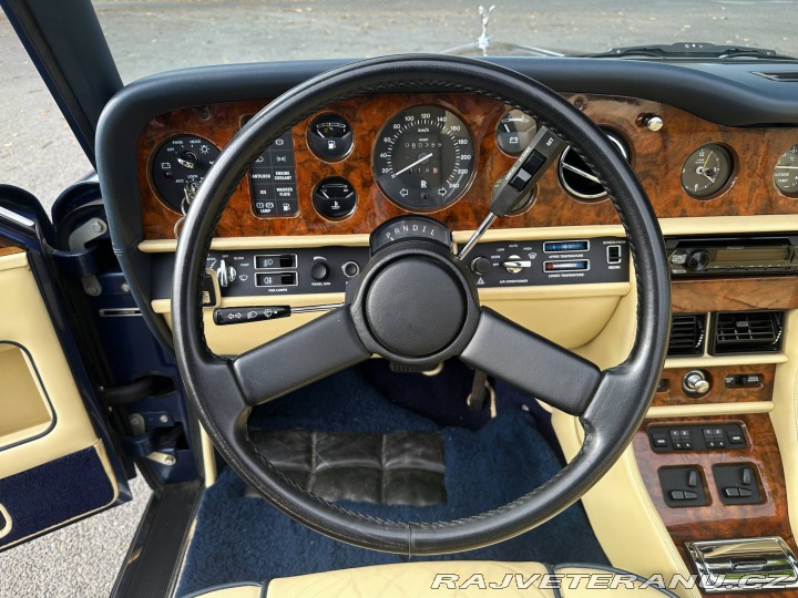 Rolls Royce Corniche  1989
