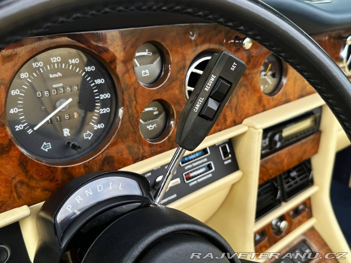 Rolls Royce Corniche  1989