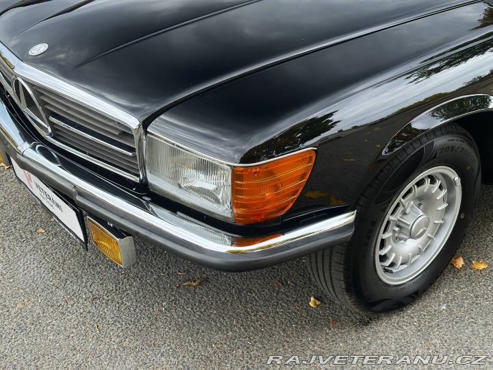 Mercedes-Benz 380 SL R107 1981