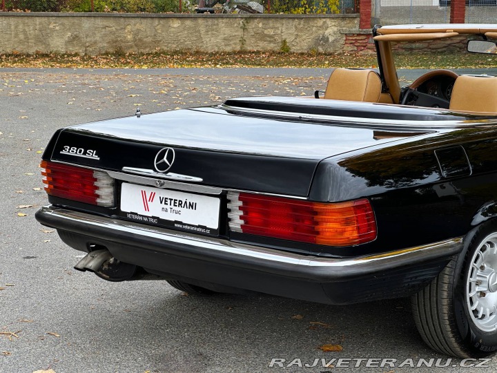 Mercedes-Benz 380 SL R107 1981