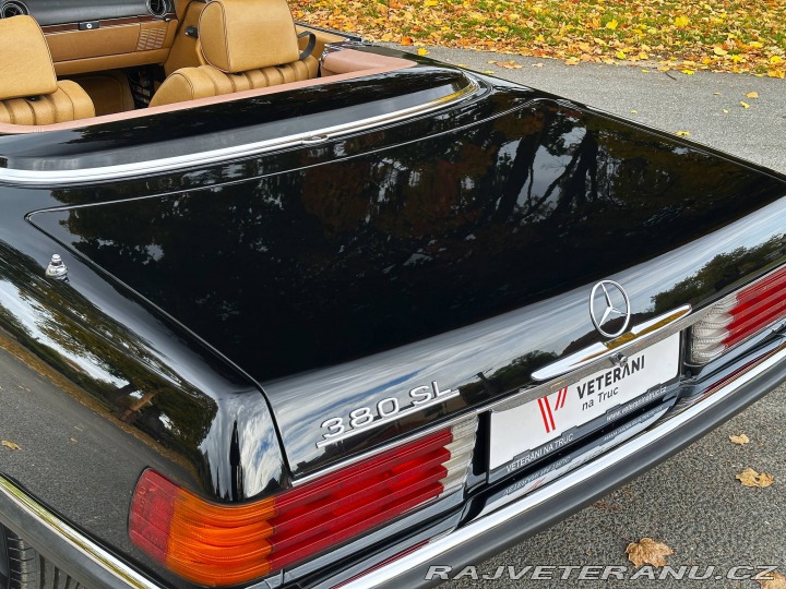 Mercedes-Benz 380 SL R107 1981