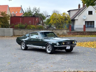 Ford Mustang Fastback „Bullitt“ GT paket, V8 289