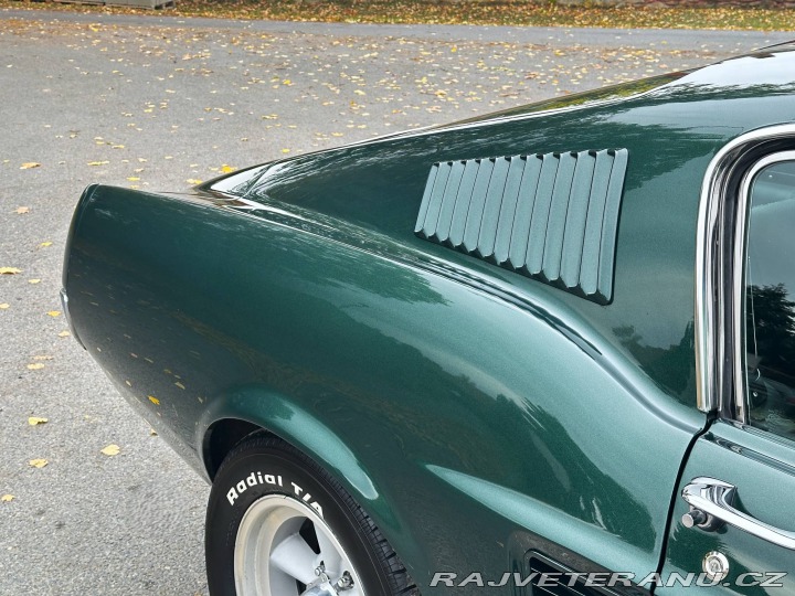 Ford Mustang Fastback „Bullitt“ GT paket, V8 289 1967
