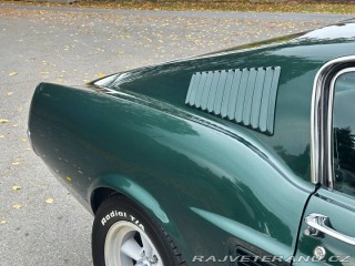 Ford Mustang Fastback „Bullitt“ GT paket, V8 289 1967