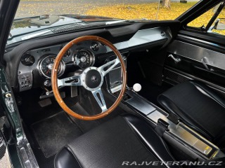 Ford Mustang Fastback „Bullitt“ GT paket, V8 289 1967