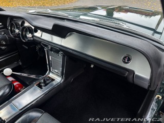 Ford Mustang Fastback „Bullitt“ GT paket, V8 289 1967