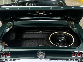 Ford Mustang Fastback „Bullitt“ GT paket, V8 289 1967