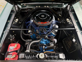 Ford Mustang Fastback „Bullitt“ GT paket, V8 289 1967