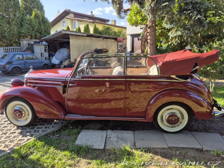 Mercedes-Benz 220 W187 1951