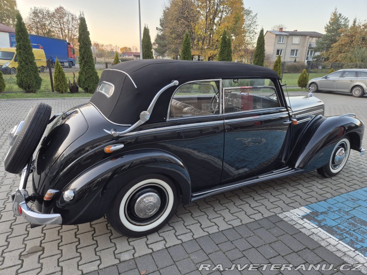 Mercedes-Benz 220 W187 1951