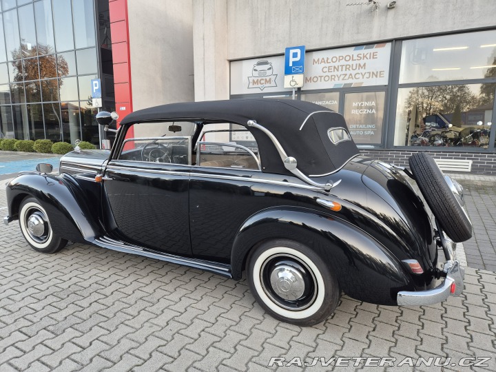 Mercedes-Benz 220 W187 1951