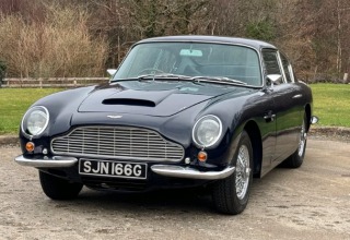Aston Martin DB 6 Vantage Automatic (4)