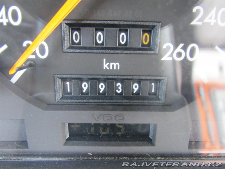 Mercedes-Benz S W140 1992