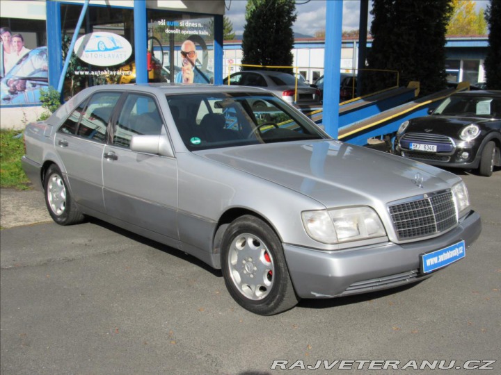 Mercedes-Benz S W140 1992