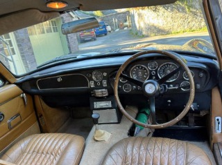 Aston Martin DB 6 Mk2 Manual (4) 1970